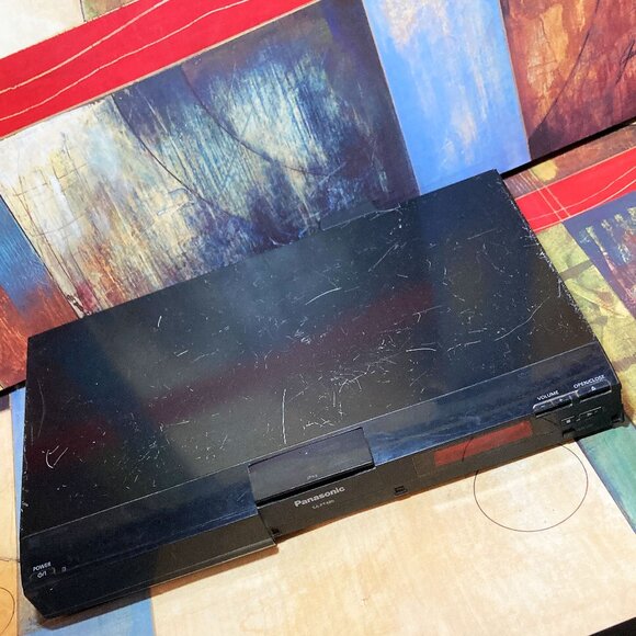 PANASONIC SA-PT480 5.1 CH 1000W DVD IPOD HOME THEATER SOUND SYSTEM RECEIVER ONLY - Picture 2 of 2